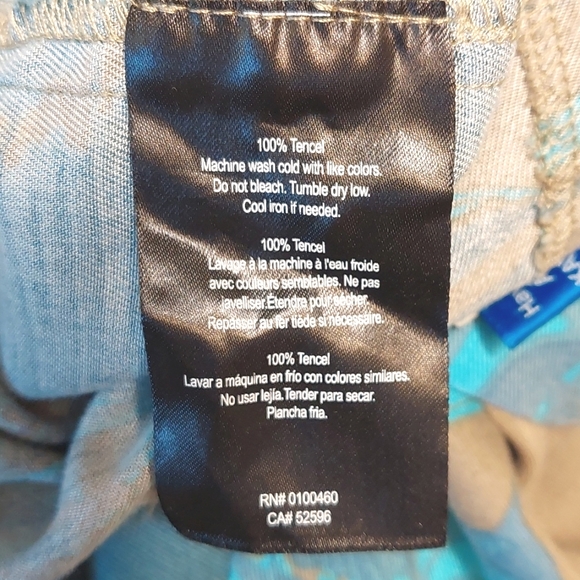 Kavu Tropical Print Tencel Joggers, size XS - Picture 7 of 7